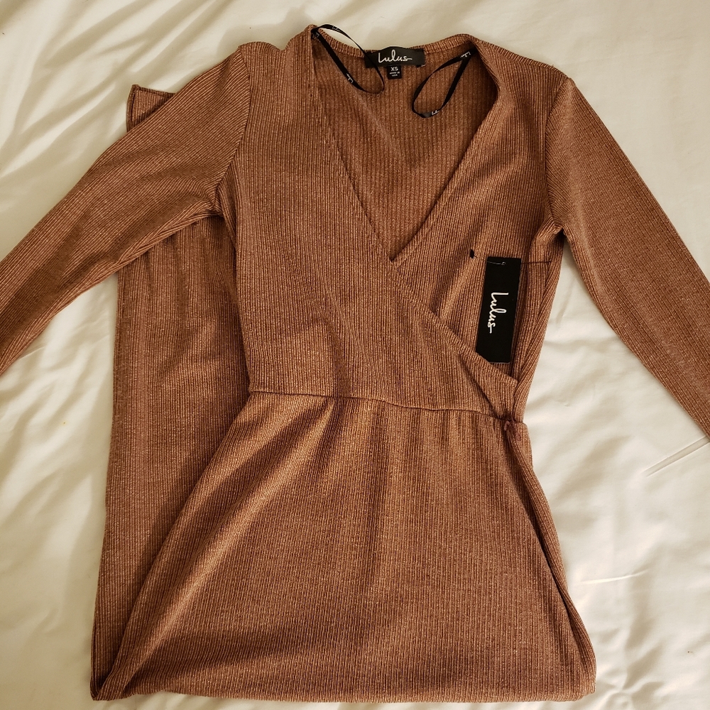 NWT Lulus Wrap Dress